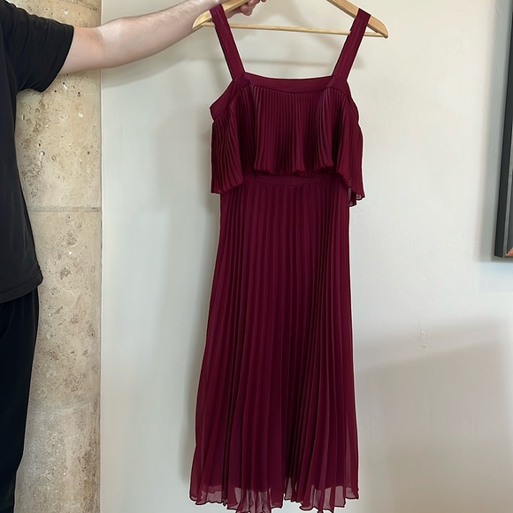 ASOS Pleated Strapped Midi Dress Size US6 EU38 UK10 Deep Burgundy Bourdeux Color - Picture 2 of 8